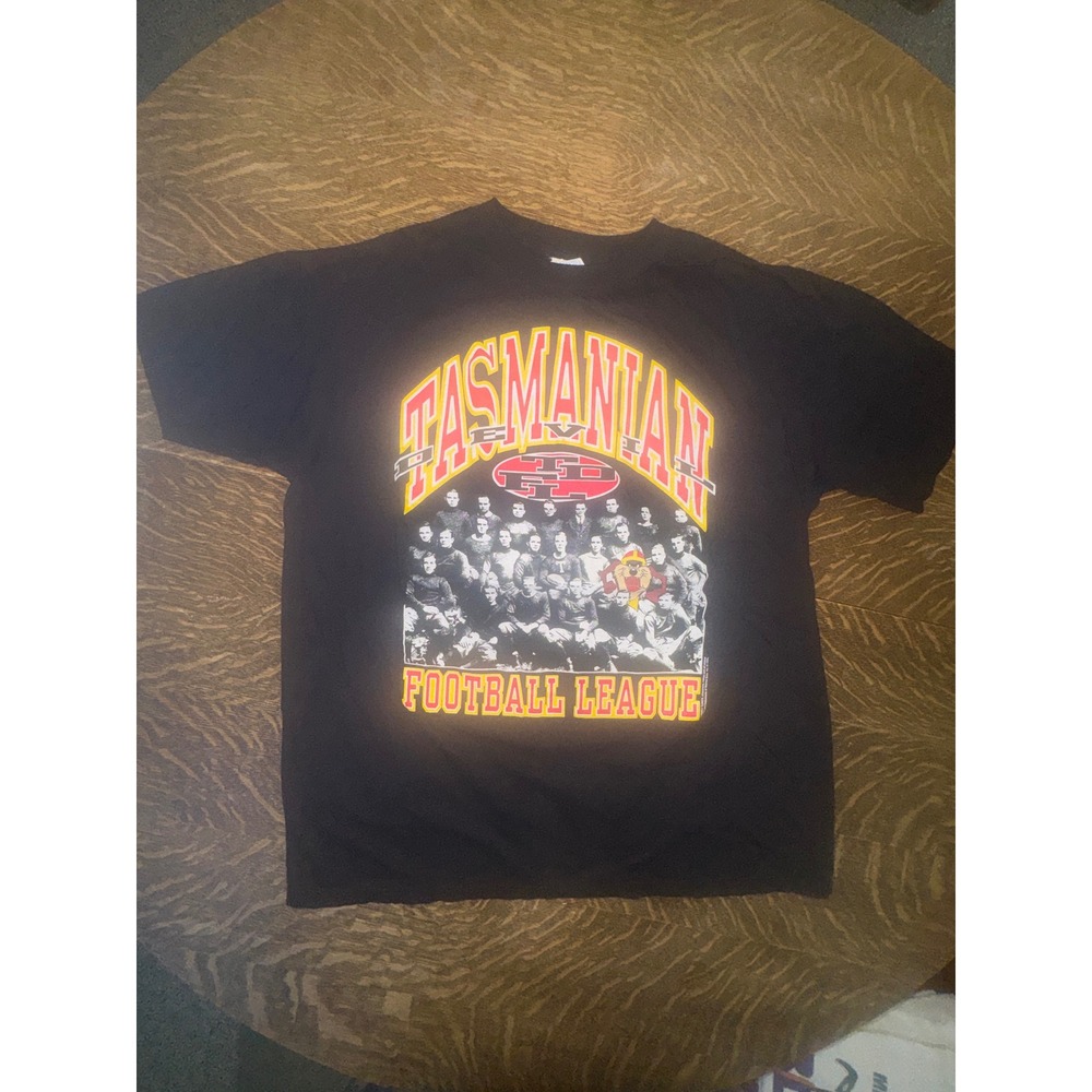 Vtg 1992 Taz Tasmanian Devil Looney Tunes Football T-Shirt XL Sun Sportswear